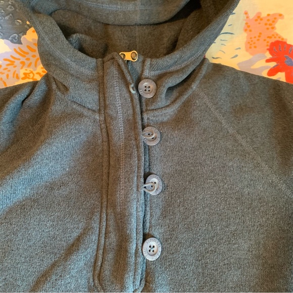 North Face Fleece - heathered navy half zip hoody with buttons - Picture 5 of 7